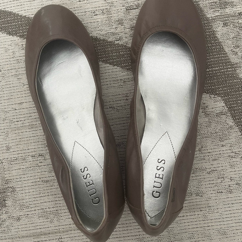 G by Guess